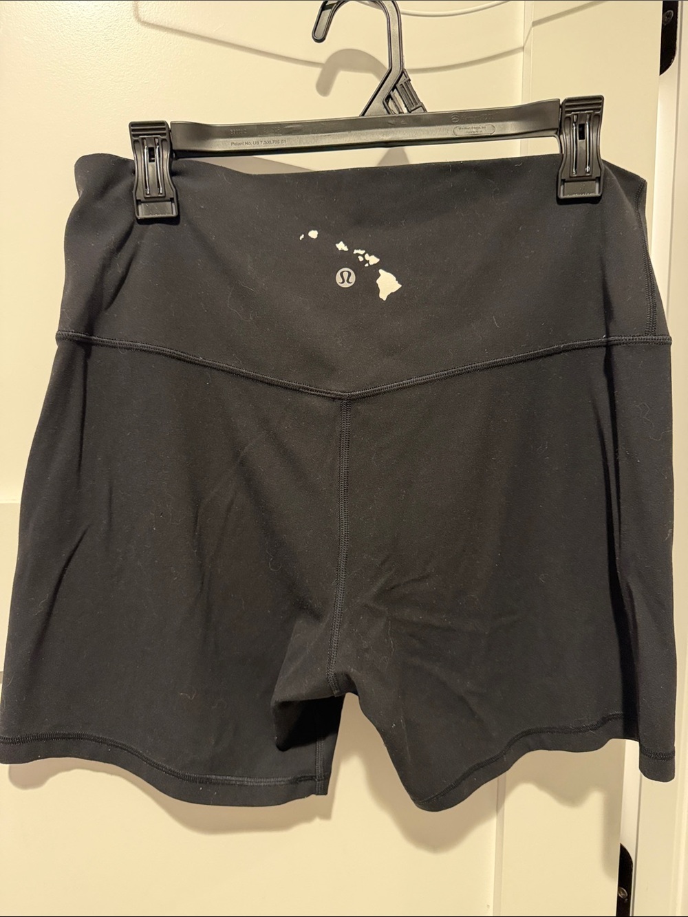 lululemon athletica Black High-Rise V-Waist Bike Shorts with Hawaii Logo